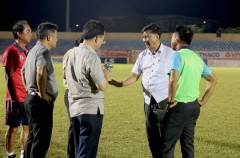Chủ tịch Quảng Nam: 'CLB tốn gần 3 tỷ mỗi tháng, không đá sớm thì V-League huỷ đi'