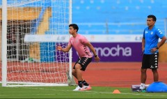 'Ngoại binh' Văn Hậu trở lại tập luyện, Quang Hải báo tin mừng trước vòng 13 V-League