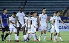 HAGL thất bại khó tin trong trận đấu đối đầu với 'Chelsea Việt Nam'