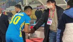VIDEO: HLV thủ môn U22 Việt Nam khen ngợi Văn Toàn