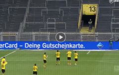 VIDEO: Các cầu thủ Dortmund tri ân khán đài trống cực hài hước