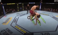 VIDEO: Bay người lên gối và 5 đòn knock-out đáng sợ nhất trên sàn MMA