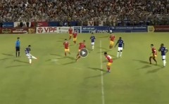 Highlights HL Hà Tĩnh 1-1 Hà Nội: Đỗ Hùng Dũng volley cháy lưới