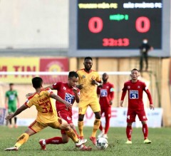 V-League club Thanh Hoa causes conflicts for expensive tickets