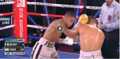 VIDEO: Thua trận đầu tiên, 'tay boxing bất bại' thủng màng nhĩ và suýt mù mắt