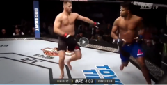 VIDEO: 2 võ sĩ MMA tấu hài với màn đuổi bắt quanh sàn đấu