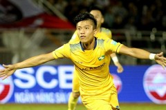 VIDEO - Phan Van Duc creates a delicate assist for SLNA to equalize