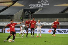 Bruno Fernandes lập công, MU nhọc nhằn vượt ải Copenhagen