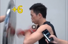 VIDEO: Võ sĩ Trung Quốc thực hiện thử thách đấm 100 cú đấm trong 10 giây