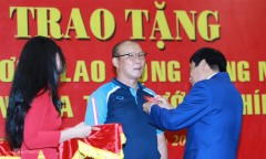 HLV Park Hang Seo: 'Tôi có trách nhiệm nặng nề với bóng đá Việt Nam'