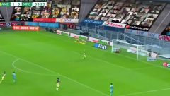 VIDEO: Thủ môn đi 'ngắm cảnh' khiến hậu vệ đá phản lưới nhà ngớ ngẩn