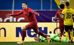 Ronaldo đáng sợ như thế nào kể từ khi bước qua tuổi 30?