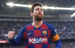 Ở lại Barcelona, Messi sẵn sàng xô đổ 4 kỷ lục ở mùa giải năm nay