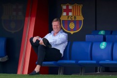 HLV Ronald Koeman bắt đầu cảm thấy 'khó sống' ở Barca