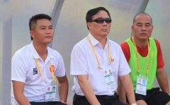 HLV Hà Tĩnh: 'Nếu Thanh Hóa thắng, mọi người sẽ lại nghĩ khác về bầu Đệ'