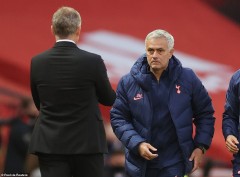 HLV Mourinho: 'Có tới làm khách tại Old Trafford 20 lần cũng không lặp lại được tỉ số 6-1'