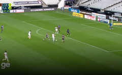 VIDEO: Solo điệu nghệ qua 3 hậu vệ đối phương, cựu sao Juventus ghi bàn cực ấn tượng