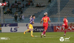 VIDEO: Siêu phẩm volley của Quang Hải 'chễm trệ' đứng đầu bảng xếp hạng bàn thắng đẹp nhất vòng 6 GĐ2 V-League 2020