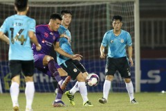 HLV Chu Đình Nghiệm tiết lộ khả năng trở lại V-League của Đình Trọng và Duy Mạnh