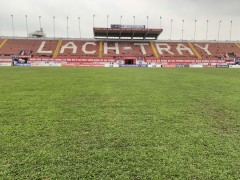 Bị tố cố tình tưới nước sân Lạch Tray hại Hà Nội FC, Hải Phòng đáp trả đanh thép