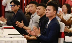 Quang Hải đeo đồng hồ tiền tỷ đi khai giảng, chính thức thành tân sinh viên