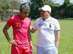 Cao Văn Triền lùi lịch đi Nhật để làm người hùng 'giải cứu' Sài Gòn FC?