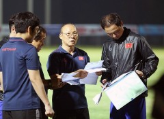 Ông Park trao ‘cơ hội’ cuối cùng cho 10 cầu thủ trước khi chốt danh sách sang UAE