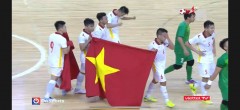 VIDEO: Giơ cao Quốc kỳ, tuyển thủ Việt Nam bật khóc khi giành vé dự VCK World Cup
