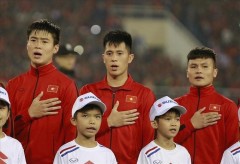 Cầu thủ Hà Nội nhận ưu ái riêng từ ông Park, đồng đội ở ĐTQG cũng phải ghen tỵ