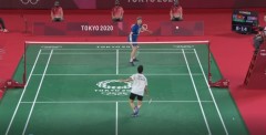 VIDEO: Tiến Minh thua toàn diện, không kịp phản xạ trước tay vợt số 3 Thế giới