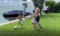 VIDEO: Con trai Messi thể hiện khả năng chơi bóng khiến ông bố phải trầm trồ