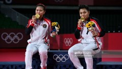 Bộ đôi Indonesia đánh bại Trung Quốc để giành HCV cầu lông tại Olympic