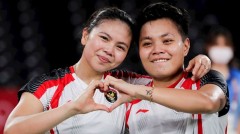 Đôi VĐV của Indonesia được thưởng cả đàn bò sau khi giành HCV Olympic