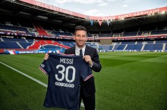 Vừa cập bến PSG, Messi lập tức đá trận ra mắt màu áo mới