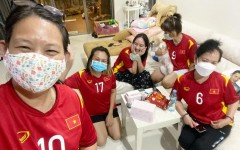 Gia đình Kiatisuk tiếp thêm động lực cho ĐT Việt Nam ở Vòng loại World Cup