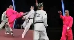 VIDEO: Võ sư Thiếu Lâm tỉ thí cao thủ Taekwondo và cái kết bất ngờ