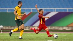 Phóng viên Trung Quốc chán nản với đội nhà, lo ngại 'tài năng trẻ' của ĐT Việt Nam