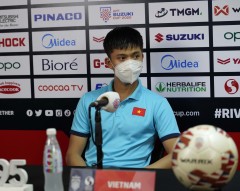 Dũng cảm như ‘Messi Lào’, lên tiếng xin lỗi Phan Văn Đức, mong NHM Việt Nam hết giận