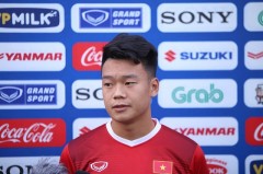 Liên tục nằm sân, 'trung vệ thép' ĐT Việt Nam tố Indonesia đá bóng như đấu “vật cổ truyền”