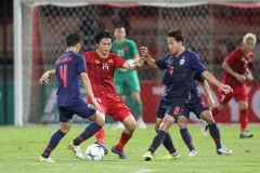 “Mourinho Việt Nam” khen cầu thủ Thái nhỉnh hơn, hiến kế “xịn” cho ĐT Việt Nam đánh bại Thái Lan
