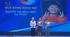 VIDEO: Màn trả lời phỏng vấn khiến ai cũng bật cười của 'người hùng' bóng đá nữ Việt Nam