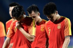 Bóng đá trong nước bất ổn, báo Trung Quốc lo đội nhà không thắng được Lào