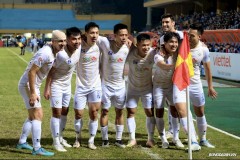 Quang Hải mờ nhạt trong trận cuối cùng, Hà Nội FC vẫn giành vé đi tiếp theo một kịch bản khó tin