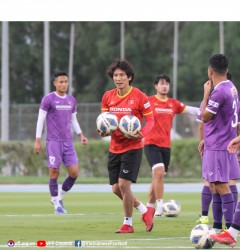 Bị HLV U23 Việt Nam chê tơi bời CĐV Indonesia vẫn đồng tình: 'Cảm ơn ông Gong đã nói thay chúng tôi'