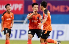 HLV CLB Nam Định: 'Đình Duy và Phi Hoàng sẽ là trụ cột của U23 Việt Nam trong tương lai'