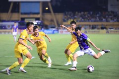 BXH Vòng 10 V-League mới nhất: '30 chưa phải là Tết', Hà Nội và Thanh Hóa nhận quà bất ngờ