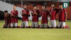 LĐBĐ Indonesia liên tiếp làm những điều đặc biệt, cầu thủ hai đội vỡ òa trong niềm hạnh phúc