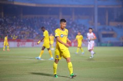 Trước trận gặp Hà Nội, HLV Huy Hoàng thẳng thắn: 'SLNA giờ không còn đặt mục tiêu vô địch nữa'
