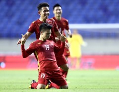 Quang Hải sắp về Việt Nam thi đấu theo 'chỉ thị' của HLV Park Hang Seo