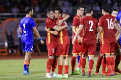 Thắng tưng bừng Ấn Độ, ĐT Việt Nam nhận mưa điểm thưởng từ FIFA